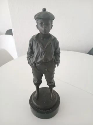 Estatua niño marinero bronce