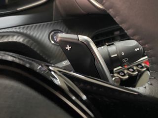 Peugeot 2008 Allure Hybrid 1.2 145CV eDCS6 MHEV!!!