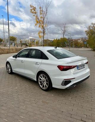 Audi A3 2023 con garantia