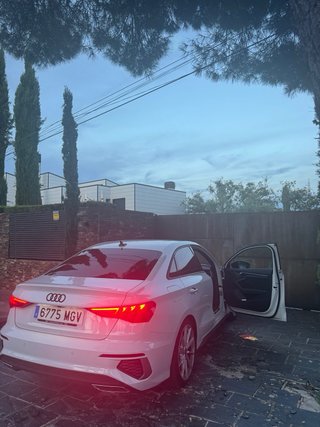 Audi A3 2023 con garantia