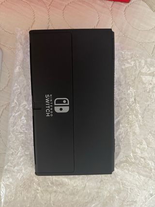 Nintendo Switch OLED Blanca y Negra