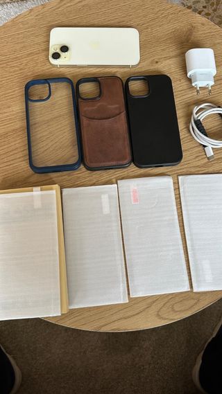 iPhone 15, 256 GB. Come nuovo. Perfetto