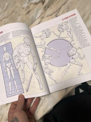 C0mo Dibujar Superchicas de Comic (Spanish Edit...