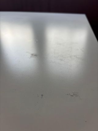 Mesa Escritorio Blanca Madera.  Medidas 60X100cm.