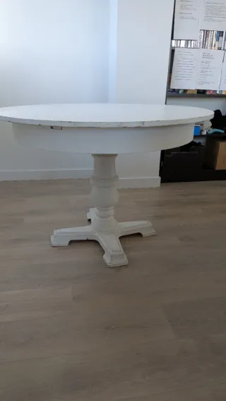 Mesa redonda extensible de madera maciza