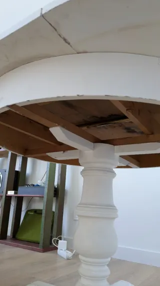 Mesa redonda extensible de madera maciza