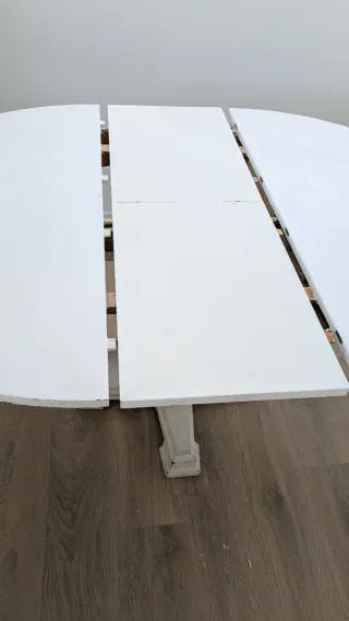 Mesa redonda extensible de madera maciza