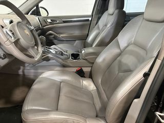 Porsche Cayenne Turbo  4.8 500 cv con Garantia