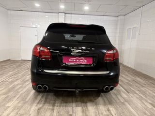 Porsche Cayenne Turbo  4.8 500 cv con Garantia