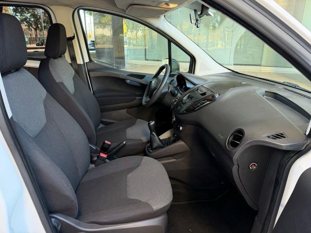 Ford Tourneo Courier 2017