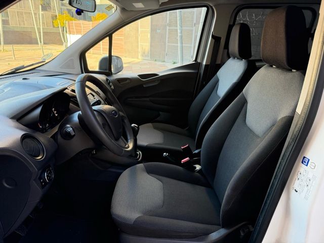 Ford Tourneo Courier 2017