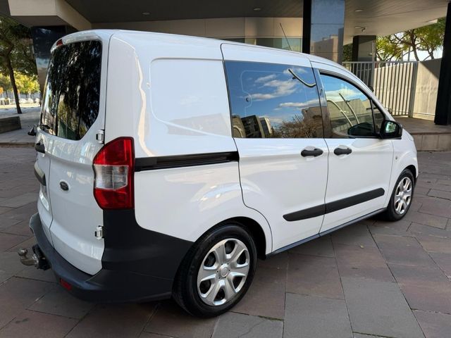 Ford Tourneo Courier 2017