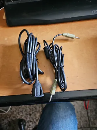 Pioneer AVH-5300DVD con AVIC-F220