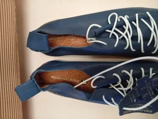 Zapatillas Swaan Piel Azul Talla 36 NUEVAS