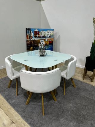 OFERTON DE MESA DE CRISTAL TEMPLADO + 4 SILLAS