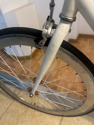 Bicicleta CREATE blanca