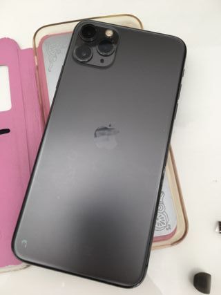 iPhone 11 ProMax + Jabra Elite 75P