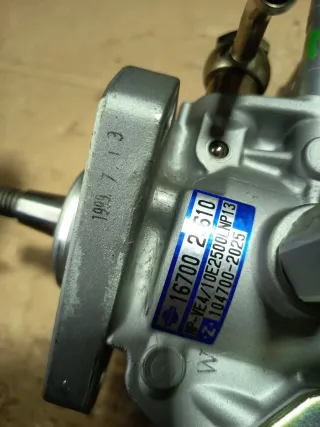 Bomba Inyectora Zexel 104700-2025 Nueva