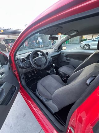 Ford Fiesta 2005