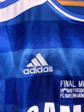 Camiseta Retro Drogba Chelsea