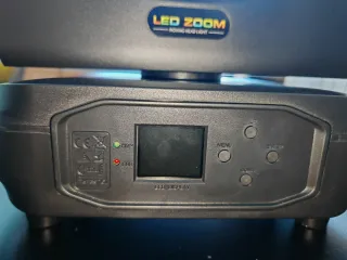 Cabeza móvil LED Wash