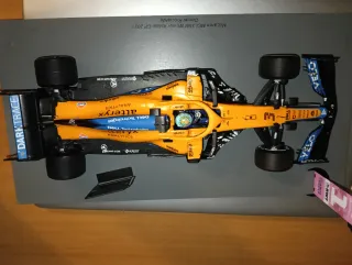 McLaren MCL35M Spark 1:18 Daniel Ricciardo