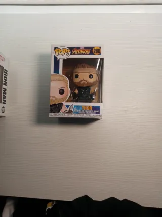 Lote 3 Funkos Infinity War: Thor, Ironman, Groot