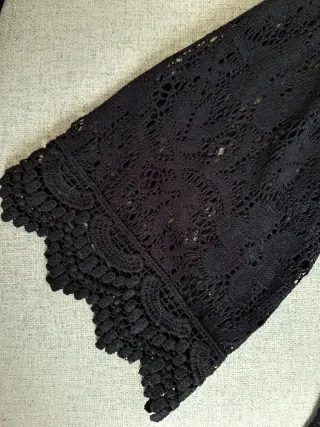 Blusón encaje negro Divided Talla 38