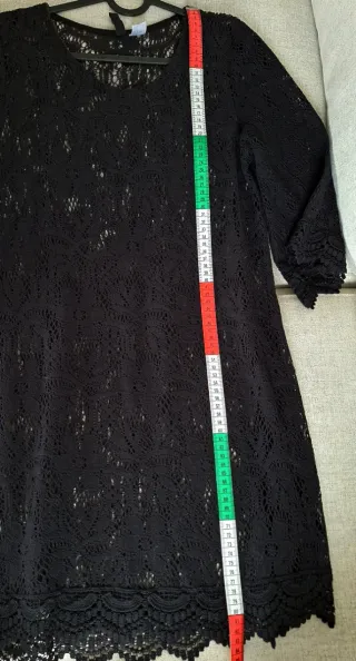 Blusón encaje negro Divided Talla 38