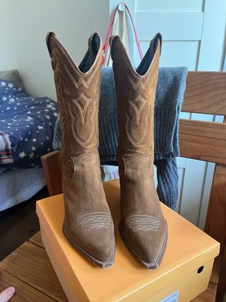 Botas cowboy ante marrón talla 38