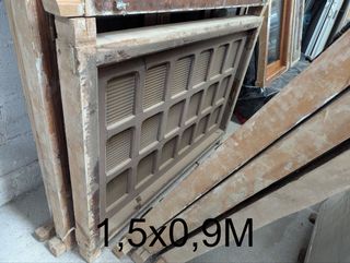 Conjunto de 14 ventanas y puerta de madera maciza