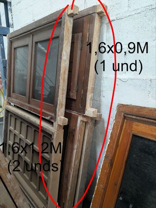 Conjunto de 14 ventanas y puerta de madera maciza