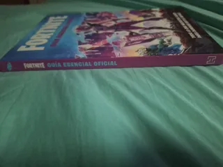 Libro Guía Esencial Fortnite Oficial