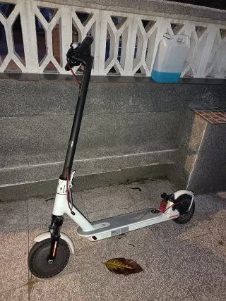 Xiaomi M365 con suspensión delantera y trasera