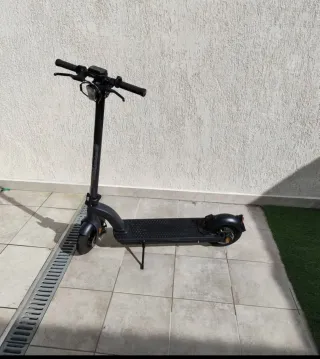 Patinete Eléctrico Carrera