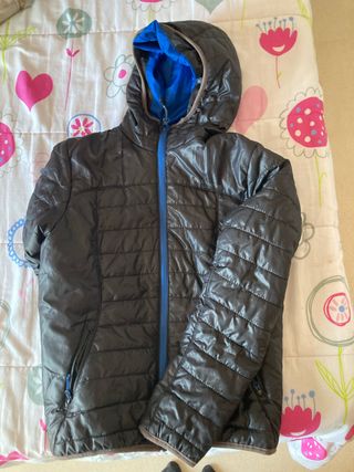 Chaqueta acolchada Quechua negra y azul 12 años