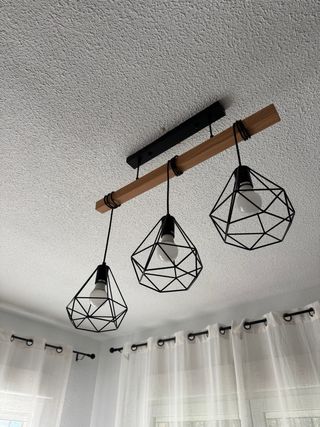 Lámpara de techo madera y metal