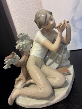 Figura Lladró Niño Flauta y Pájaro