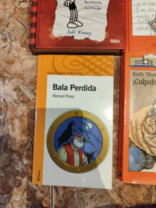 Lote 4 libros juveniles