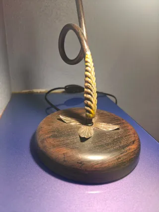 Lámpara de mesa clásica