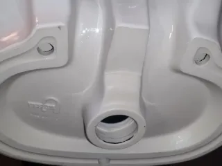 Lavabo sobre encimera con rebosadero