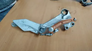 Estribera Derecha KTM Duke 2016