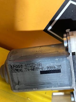 Motor Elevalunas Audi Q7 4L0 959 802 B