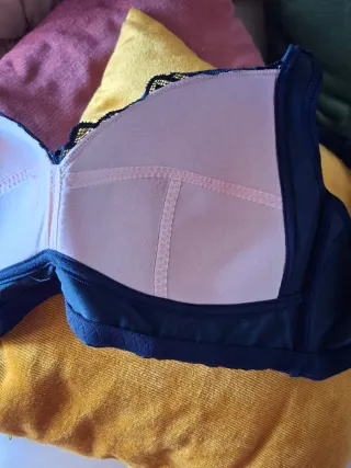 Reggiseno nuovo nero 95C