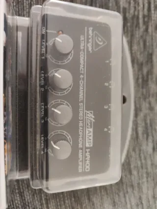 Behringer Micro AMP HA400 Amplificador Auriculares