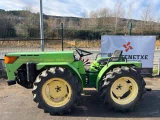 Tractor Ferrari 95