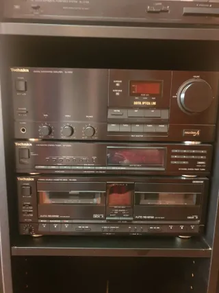 Cadena Musical Technics Negra