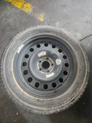 Llanta de repuesto citroen c6 225/55 R17