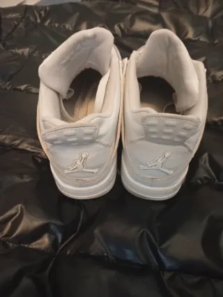 Jordan 4 Blancas