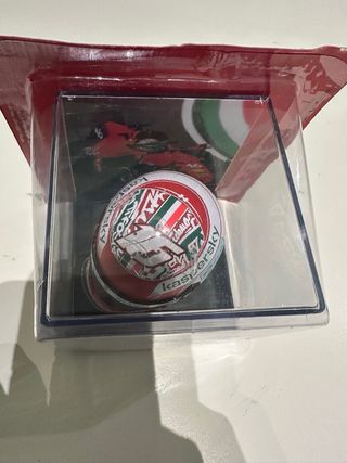 Casco Charles Leclerc 2021 GP Imola